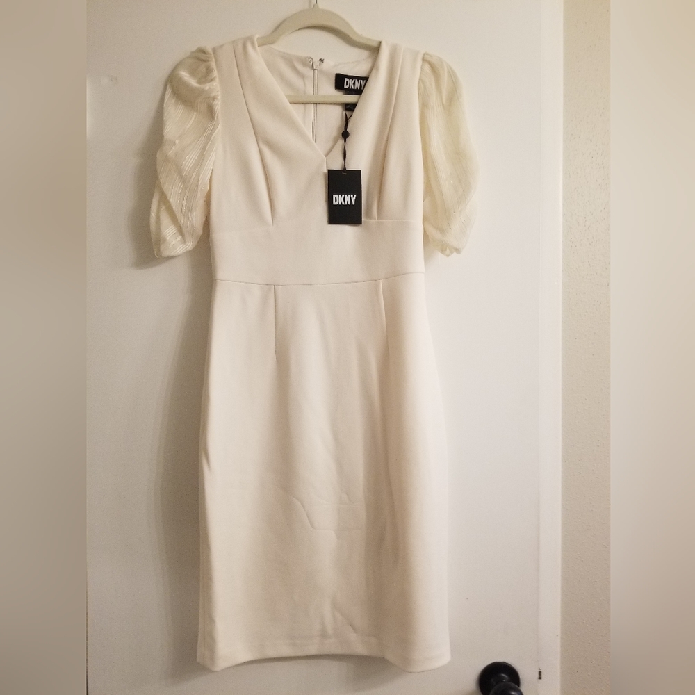 NEW DKNY Dress Cream size 2